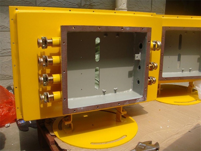 防爆電腦的產(chǎn)品特點(diǎn)及應(yīng)用.jpg 防爆電腦的產(chǎn)品特點(diǎn)及應(yīng)用.jpg